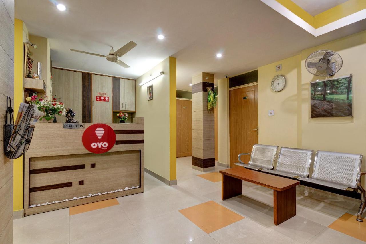 Oyo Hotel Satguru Dzsamsedpur Kültér fotó