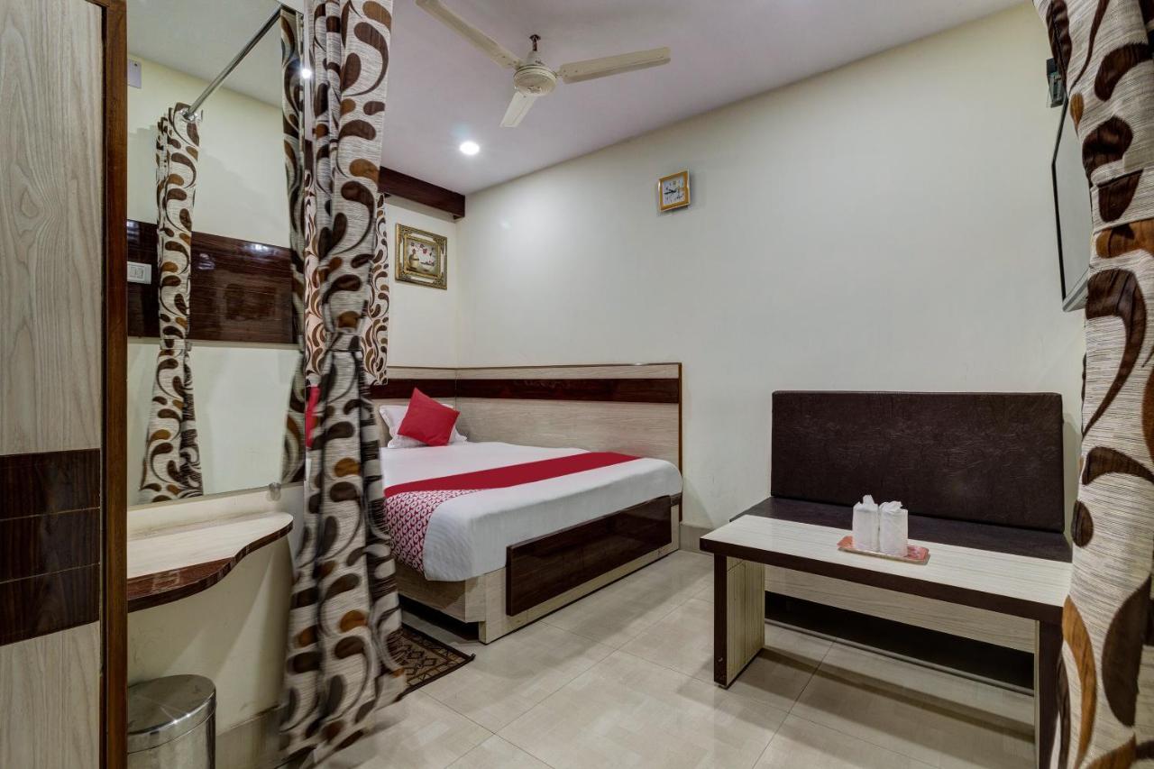 Oyo Hotel Satguru Dzsamsedpur Kültér fotó